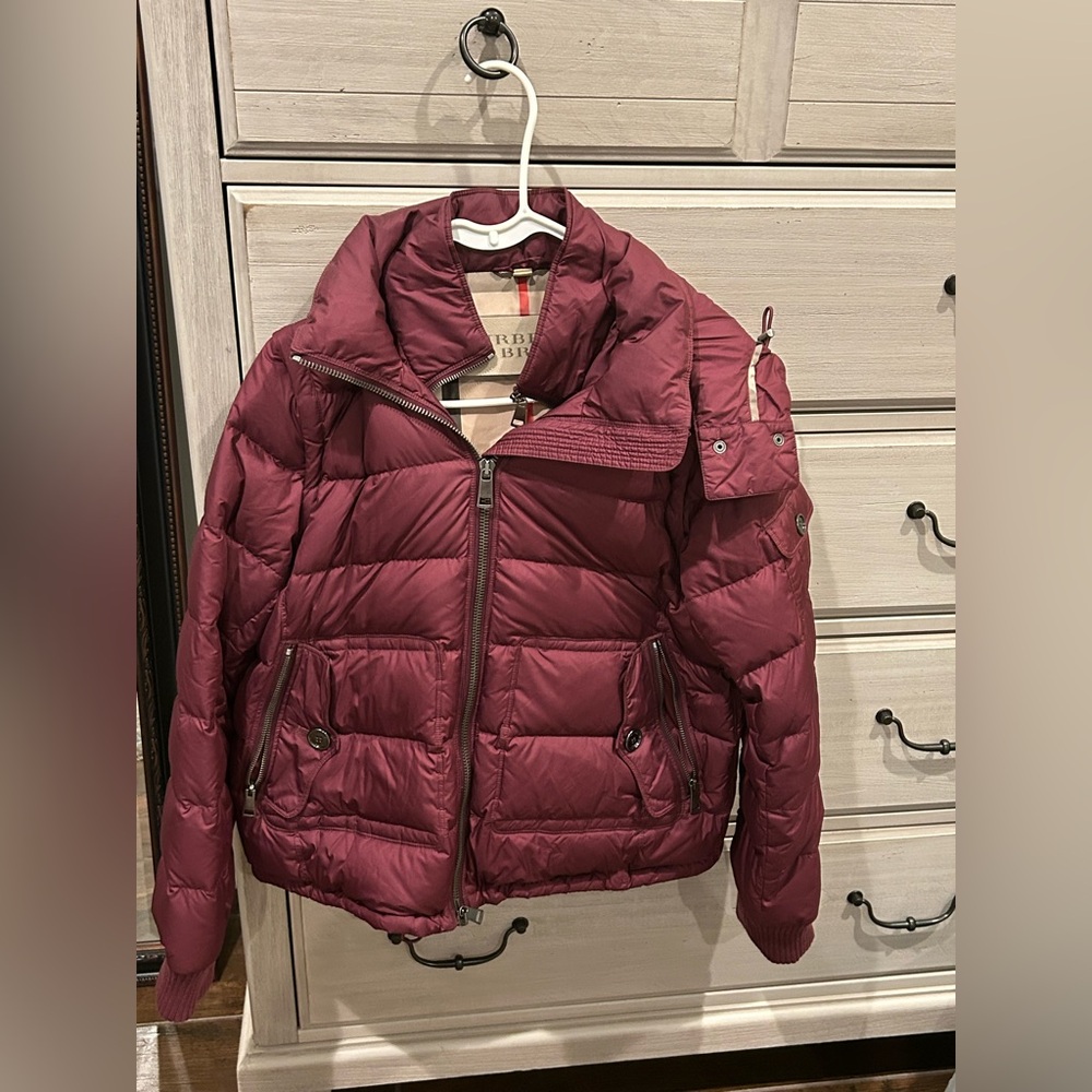 ❌❌SOLD❌❌ Burberry Women's Puffer Coat